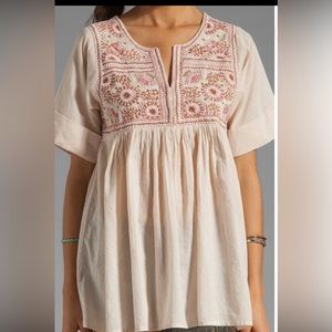 EUC Antilles Batik top size S